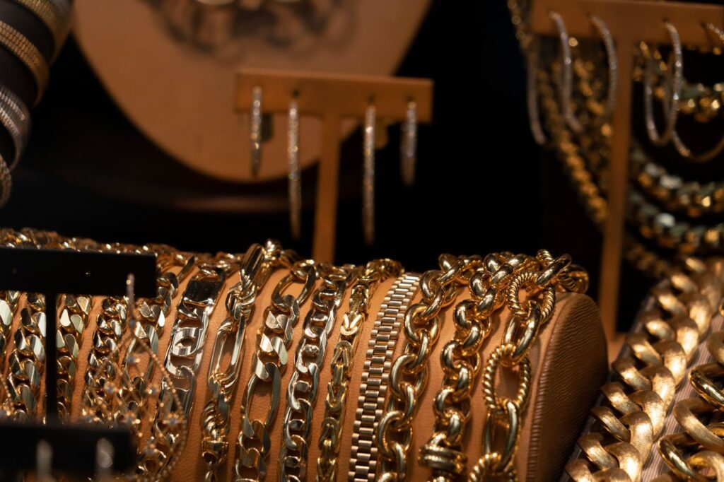 Why PVD Gold Jewelry is the Future of Fashion Accessories